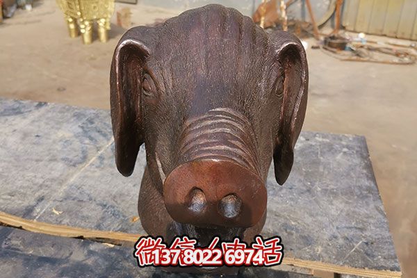 室外豬頭石雕雕塑，添加歡樂氣氛