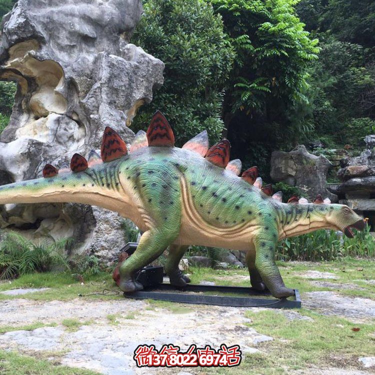 劍齒龍，玻璃鋼仿真恐龍仿生雕塑